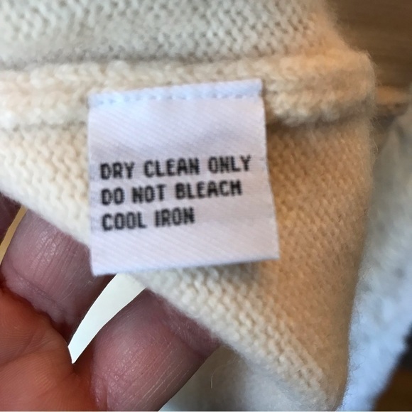 She Wool Blend Sweater. Size Large. - Picture 5 of 6